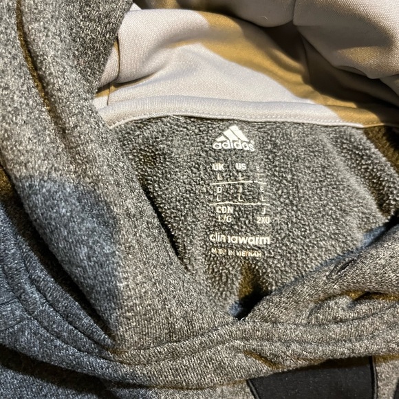 Olympic sweater - Picture 3 of 3